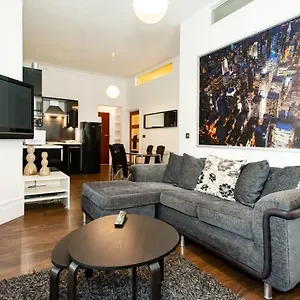 2 Bed Flat Near Town Centre Bournemouth